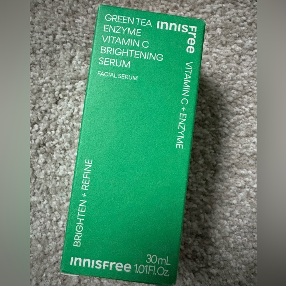 Green Vitamin C Brightening Serum